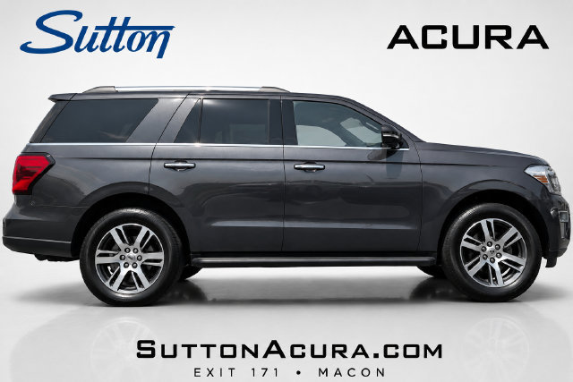 Used 2024 Ford Expedition Limited AWD/4WD image 2