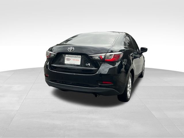 Used 2017 Toyota Yaris iA image 5