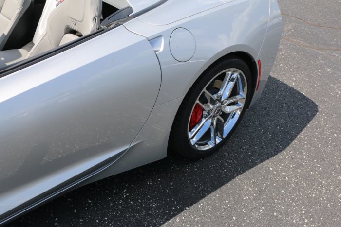 Used 2016 Chevrolet Corvette Stingray Convertible w/ 3LT Preferred Equipment Group image 15