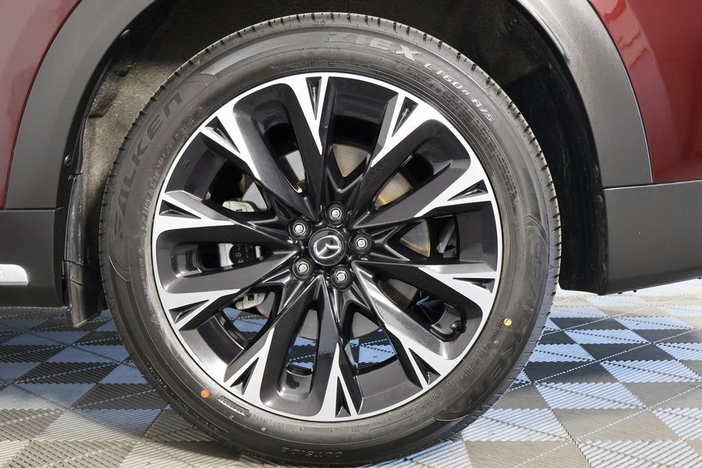 Certified 2024 MAZDA CX-90 Plug-In Hybrid w/ Premium Plus AWD/4WD image 16