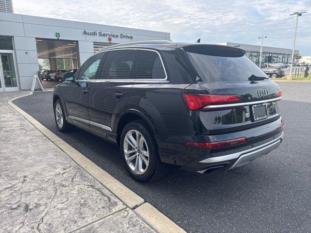 Used 2025 Audi Q7 3.0T Premium Plus AWD/4WD image 29