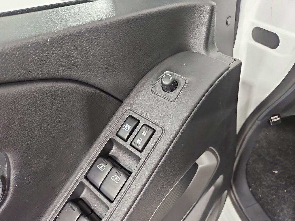New 2026 Nissan Frontier SV AWD/4WD image 11