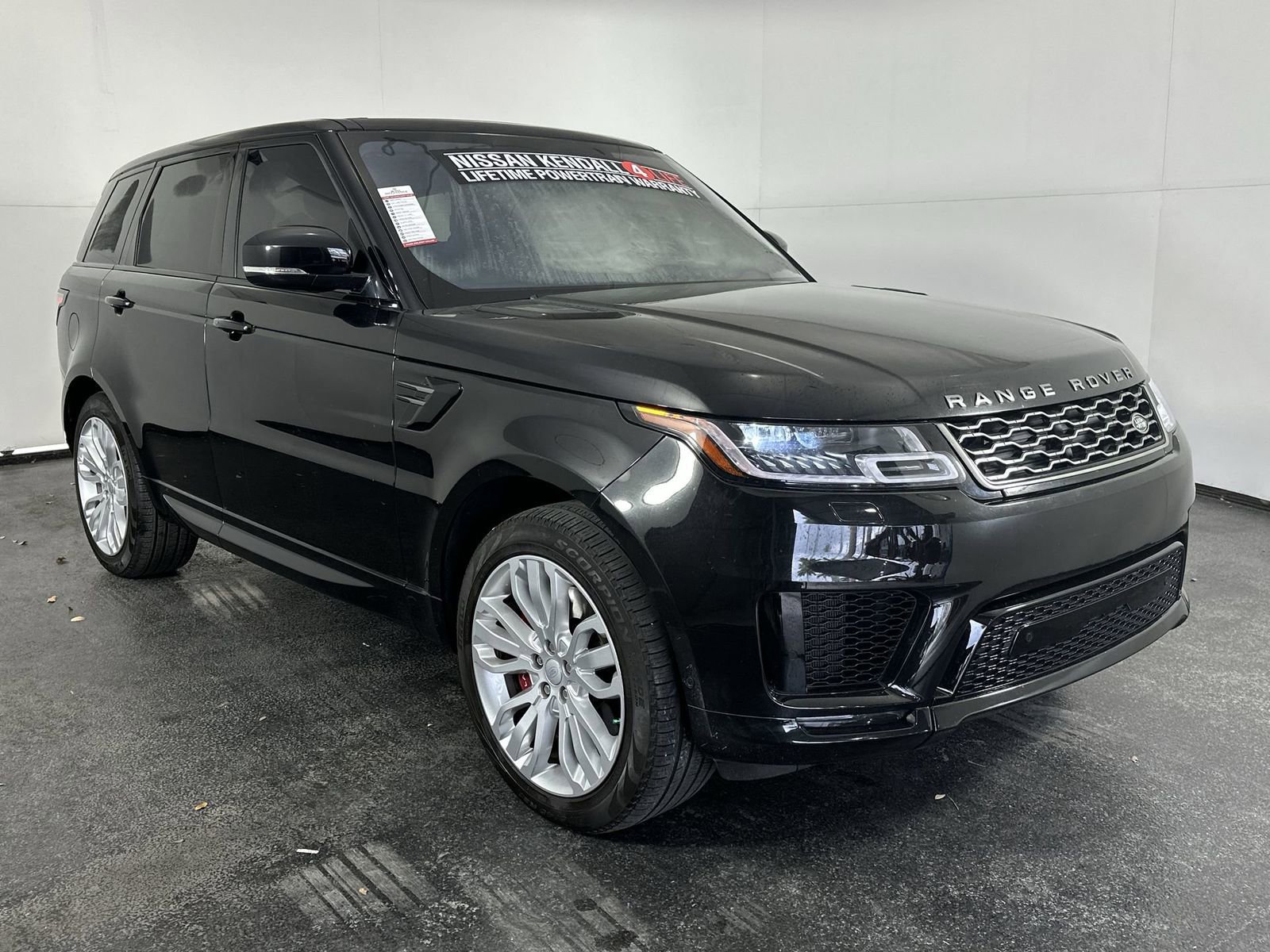 Used 2019 Land Rover Range Rover Sport Supercharged image 2