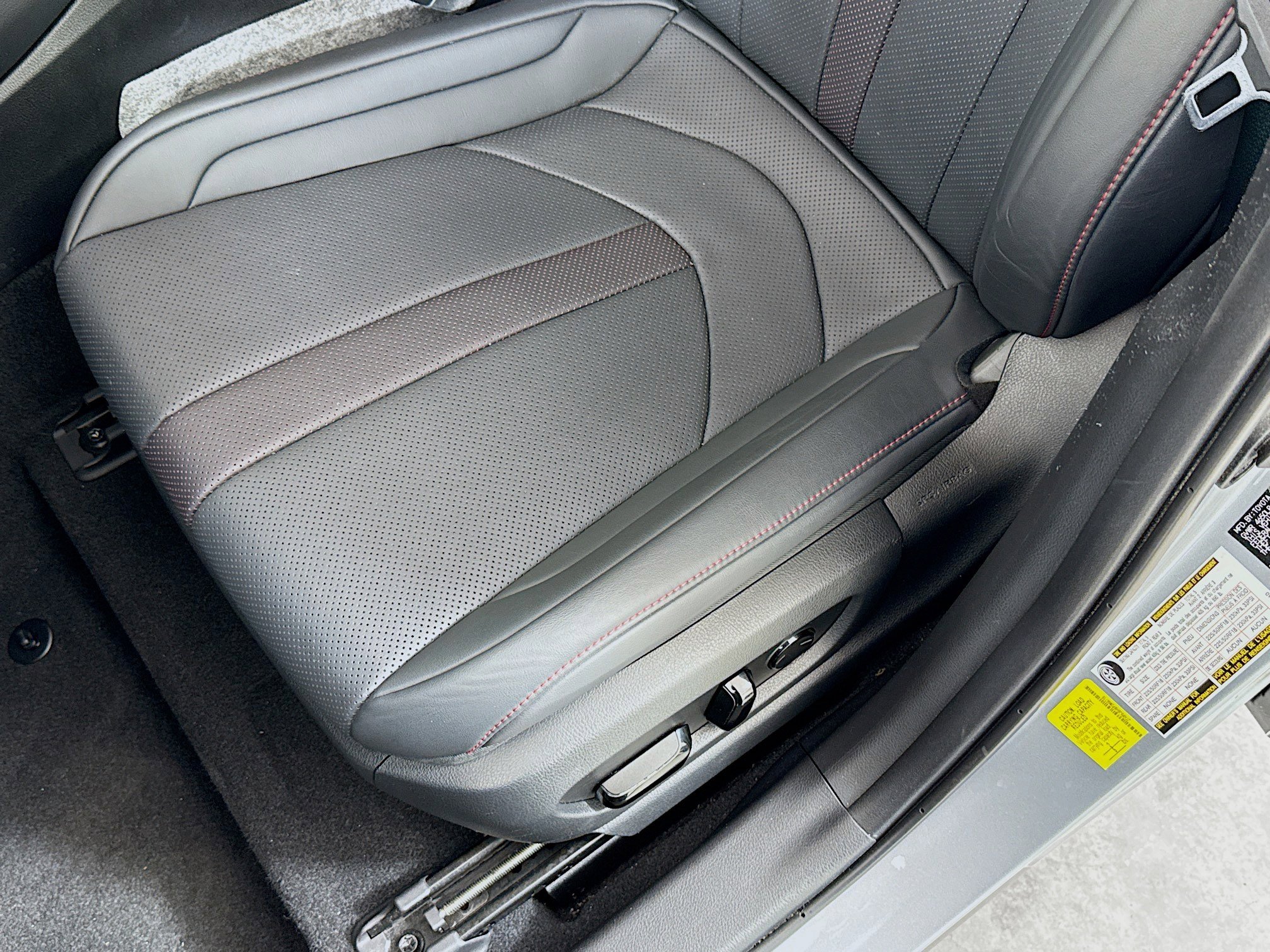 Used 2023 Lexus UX 250h F Sport image 20