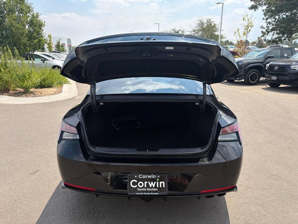 Used 2022 Hyundai Elantra N Line FWD image 17