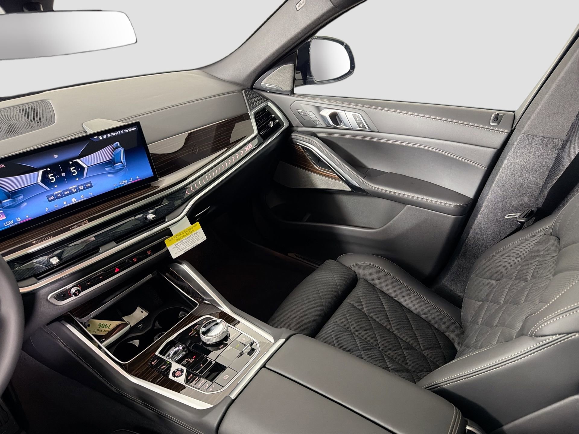 New 2026 BMW X6 xDrive40i image 24