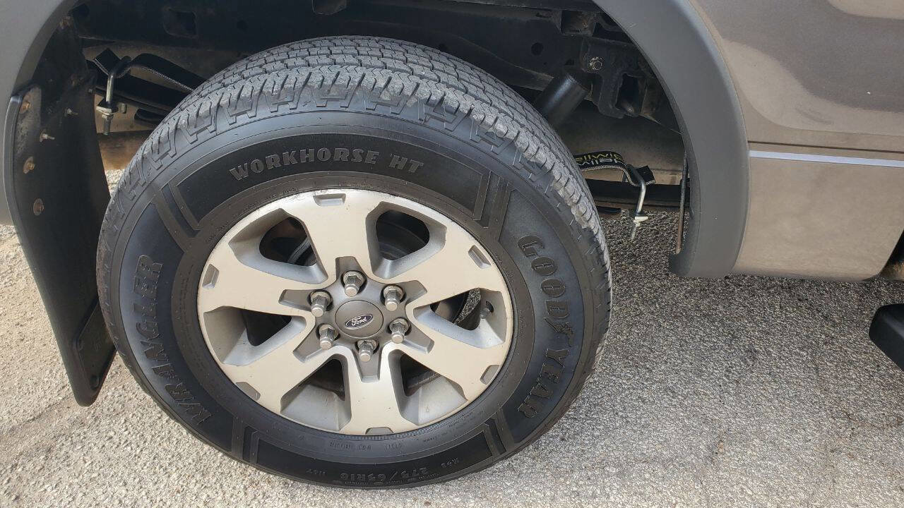 Used 2014 Ford F150 FX4 w/ Equipment Group 402A Luxury image 35