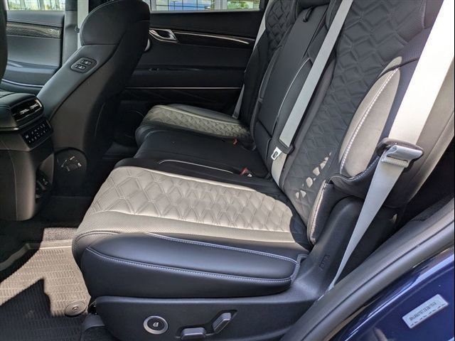New 2025 Genesis GV80 3.5T e-SC AWD/4WD image 11