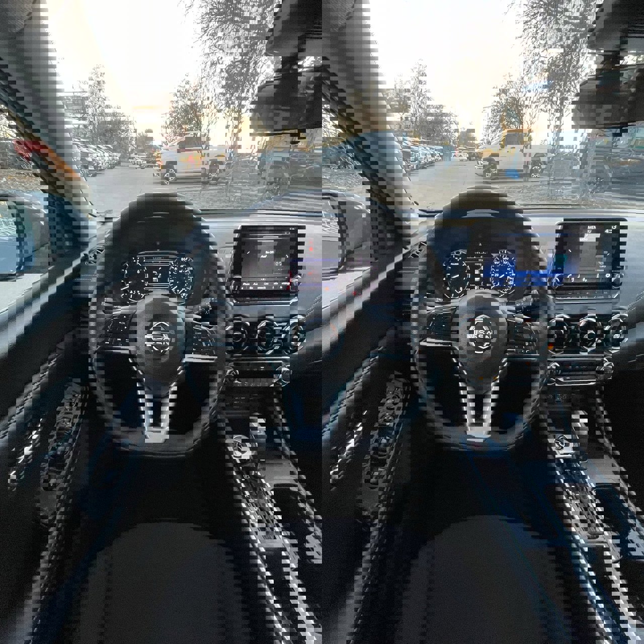 Used 2024 Nissan Sentra SV image 12