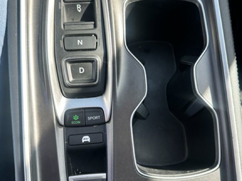 Used 2022 Honda Accord Touring image 11