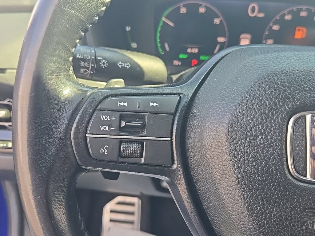 Certified 2025 Honda Accord Sport image 14