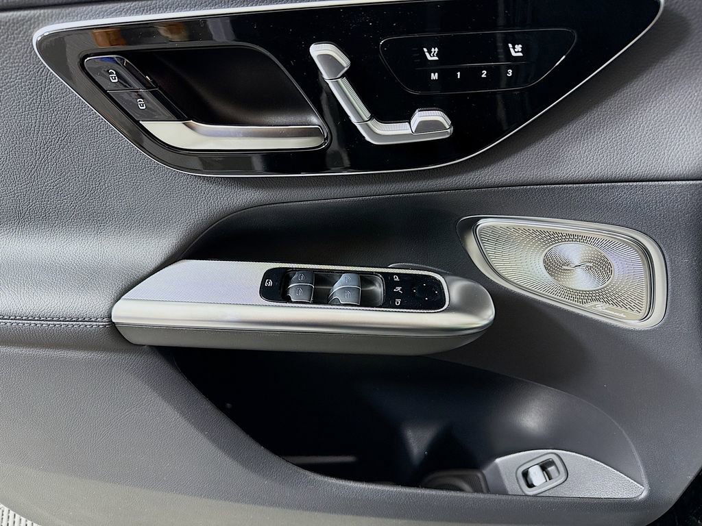 New 2026 Mercedes-Benz GLC 300 4MATIC image 18