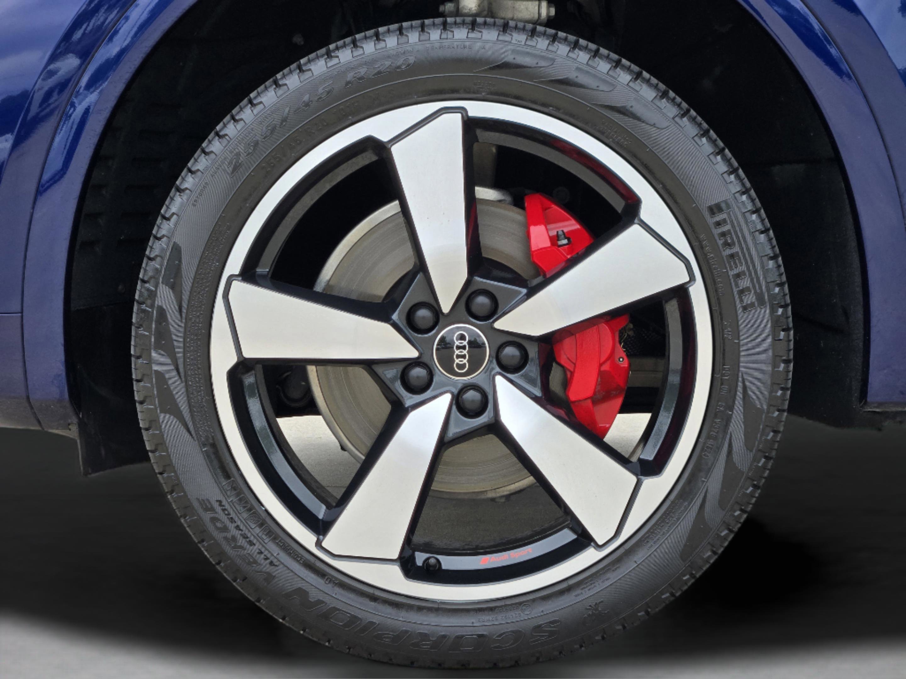 Used 2024 Audi Q5 2.0T Premium Plus w/ Premium Plus Package AWD/4WD image 38