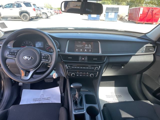 Used 2018 Kia Optima LX w/ 17" Alloy Wheels Package FWD image 22