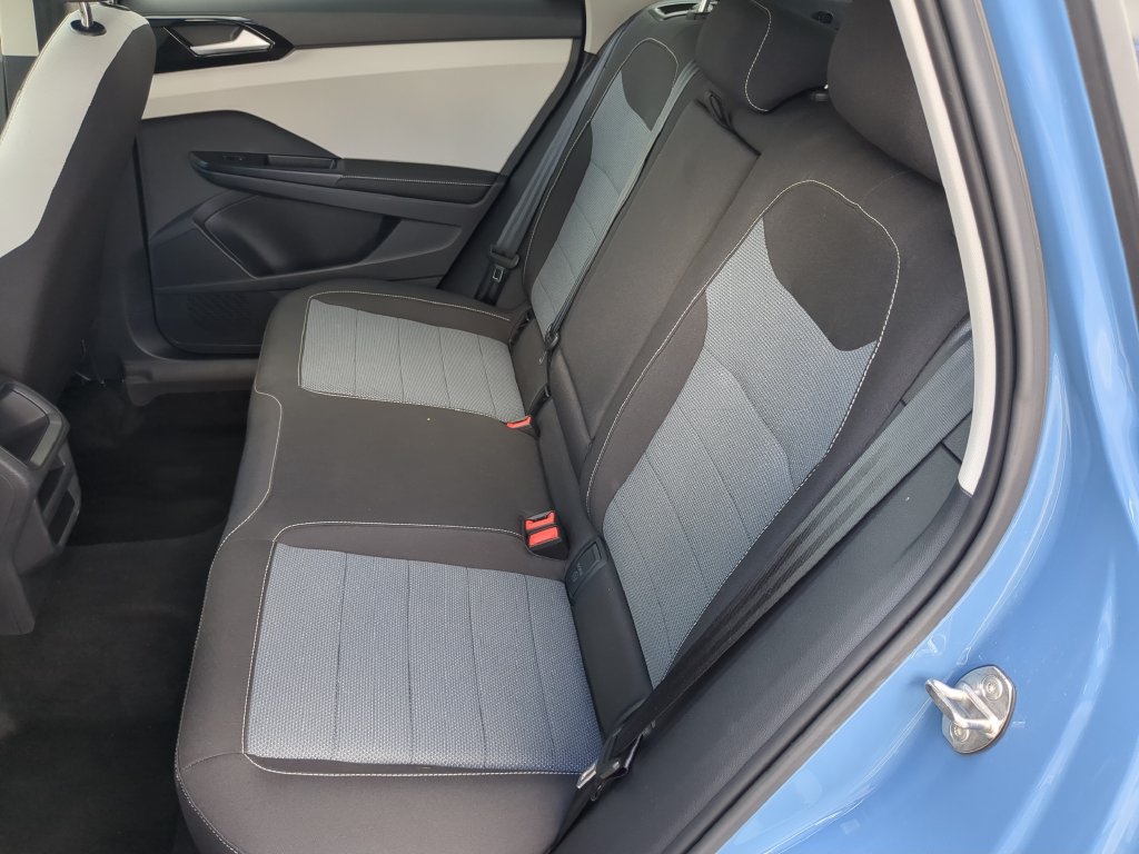 Certified 2026 Volkswagen Taos S FWD image 15