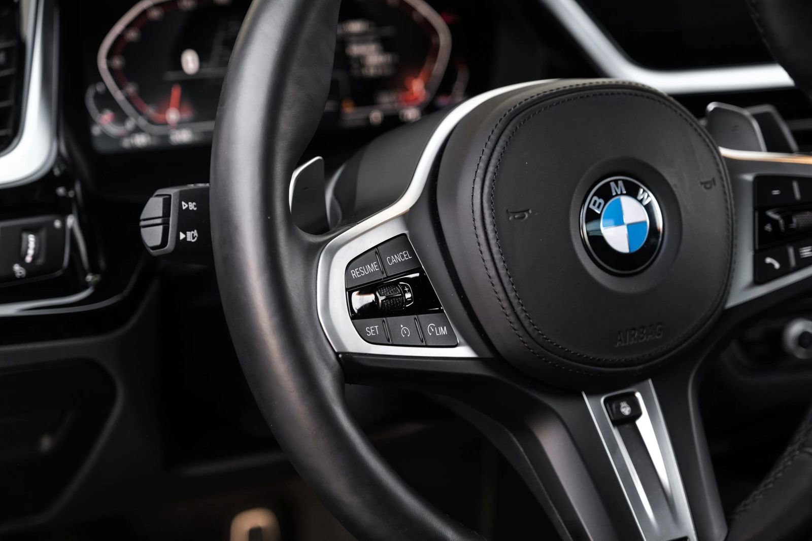 Used 2024 BMW Z4 sDrive30i w/ Convenience Package image 16