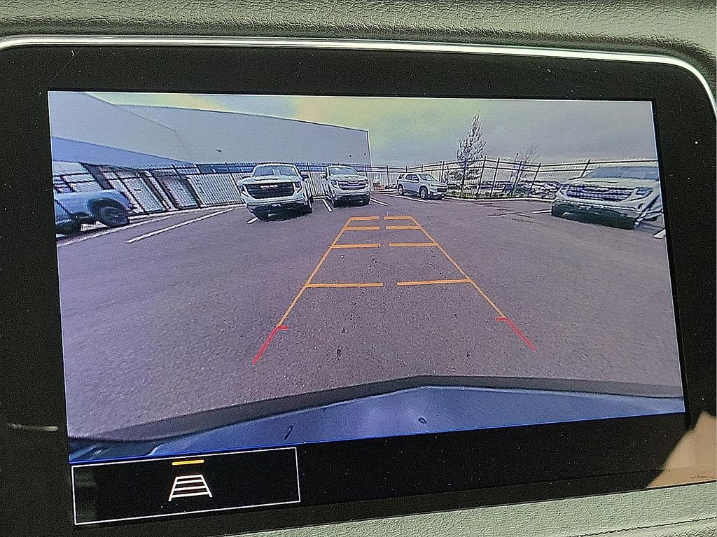 Used 2021 Cadillac XT4 Sport w/ Cold Weather Package FWD image 18