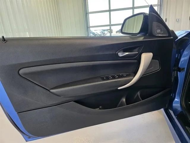 Used 2018 BMW M240i Convertible image 9