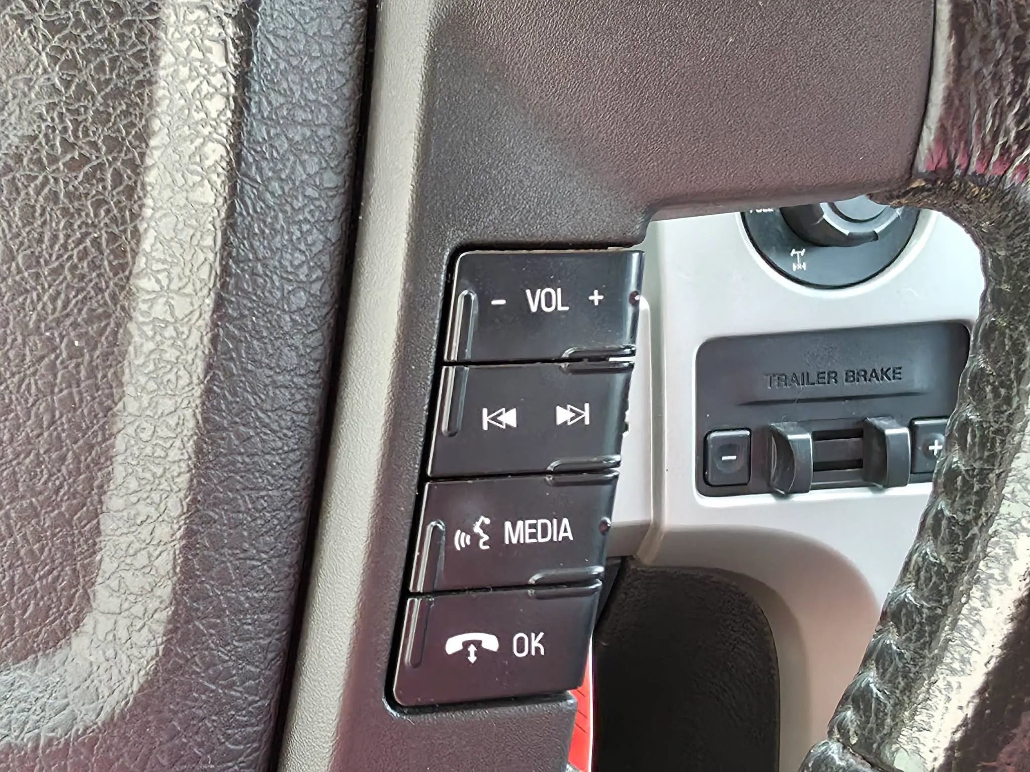 Used 2012 Ford F150 FX4 w/ FX Luxury Pkg AWD/4WD image 19
