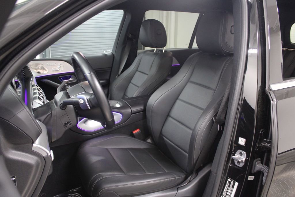 Used 2024 Mercedes-Benz GLS 450 4MATIC image 5