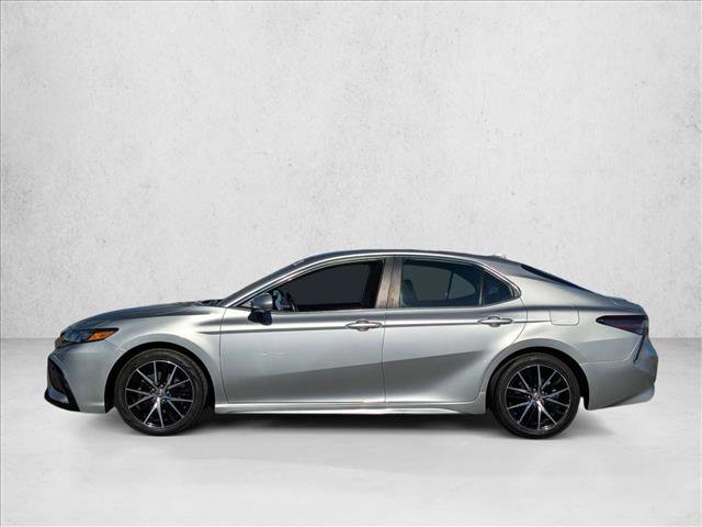 Used 2023 Toyota Camry SE image 9