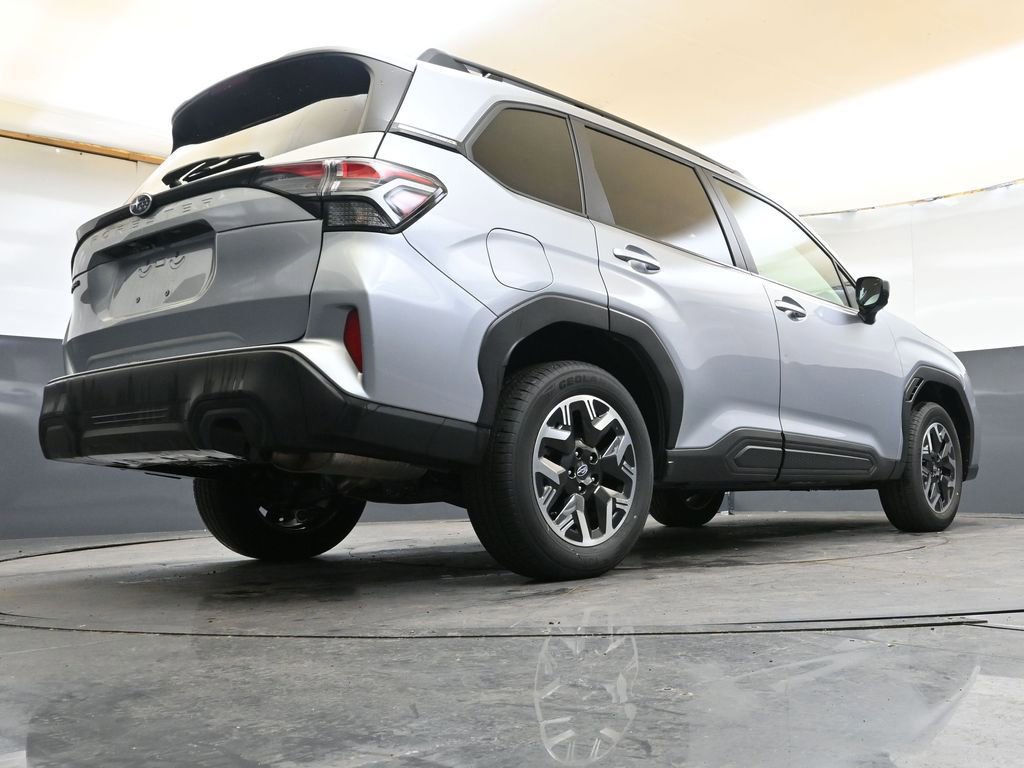 Used 2025 Subaru Forester Premium AWD/4WD image 33