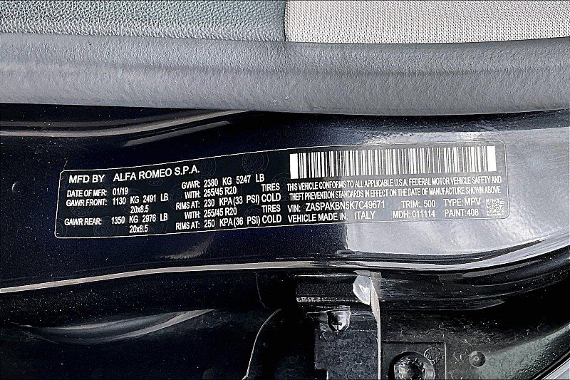 Used 2019 Alfa Romeo Stelvio Ti Lusso w/ Quick Order Package 22X Lusso image 32