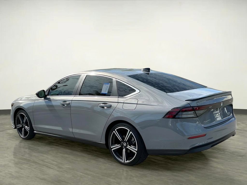 Certified 2025 Honda Accord Sport image 4