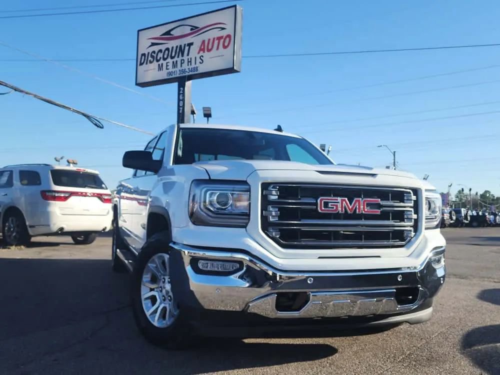 Used 2018 GMC Sierra 1500 SLT w/ All Terrain Package AWD/4WD image 2