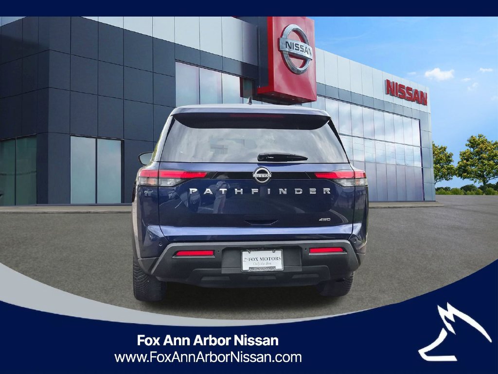 Certified 2022 Nissan Pathfinder S AWD/4WD image 4