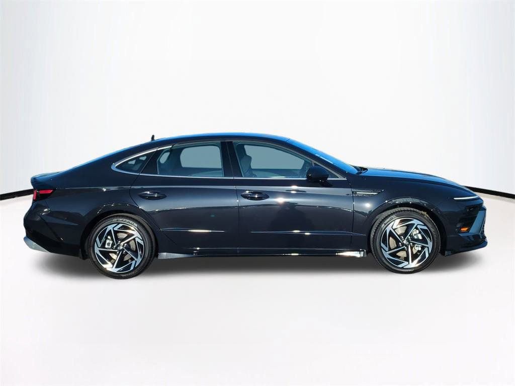 New 2026 Hyundai Sonata SEL image 4