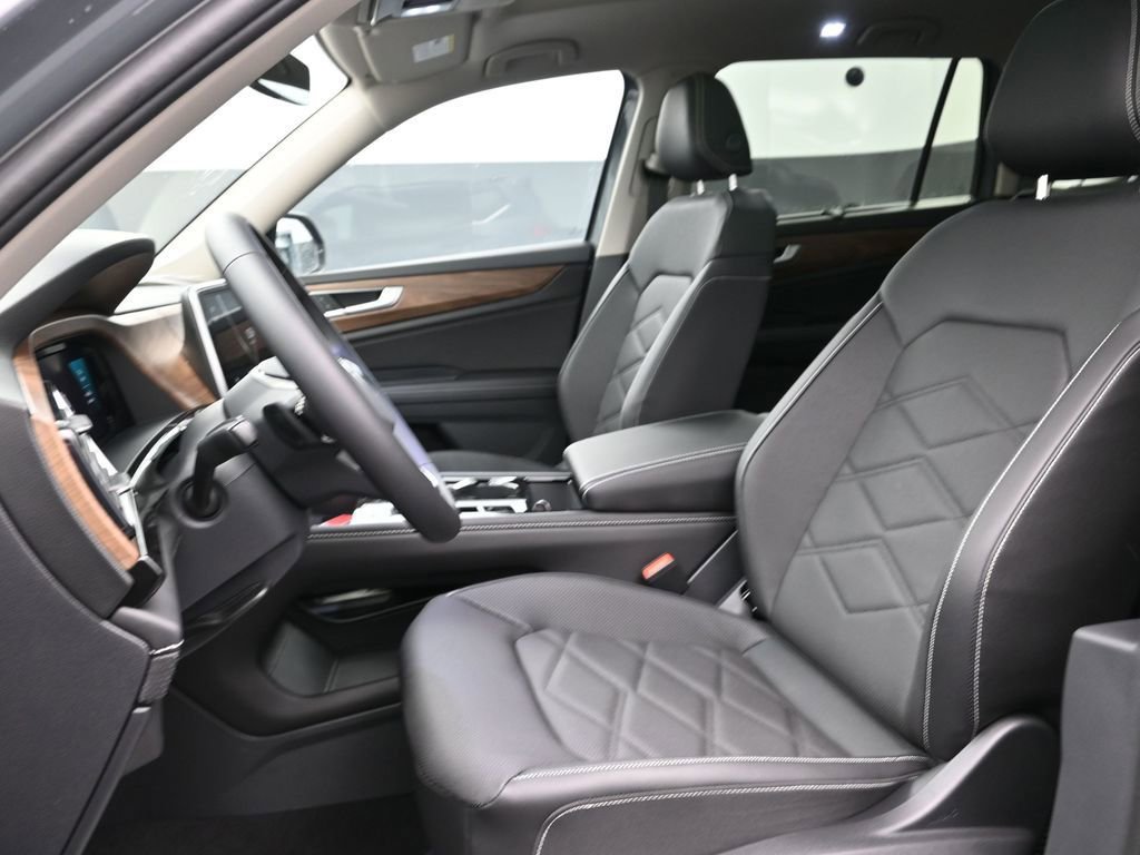 New 2026 Volkswagen Atlas SE image 11