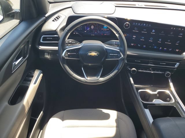Certified 2025 Chevrolet Traverse LT FWD image 16