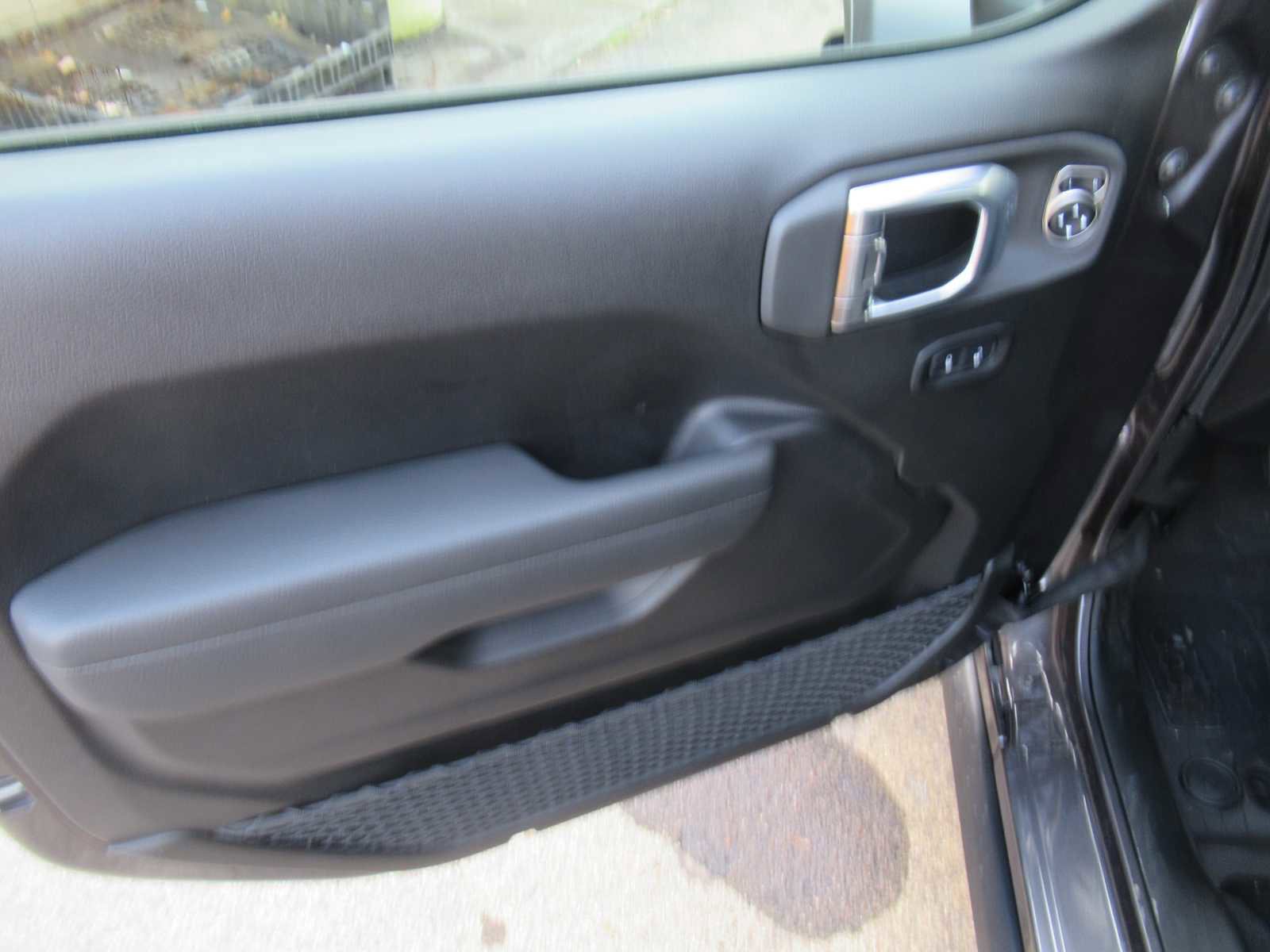 New 2026 Jeep Wrangler Unlimited Rubicon image 21