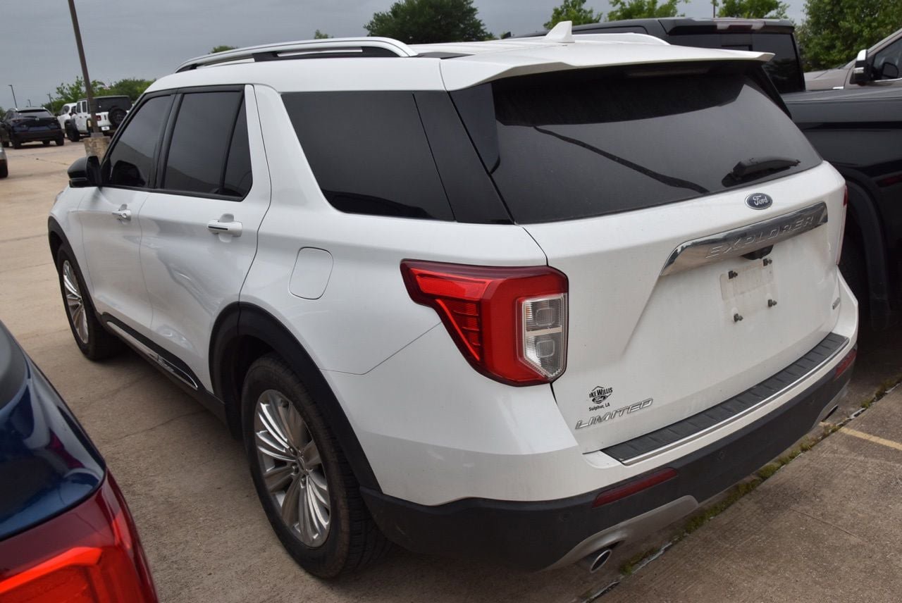 Used 2020 Ford Explorer Limited RWD image 7