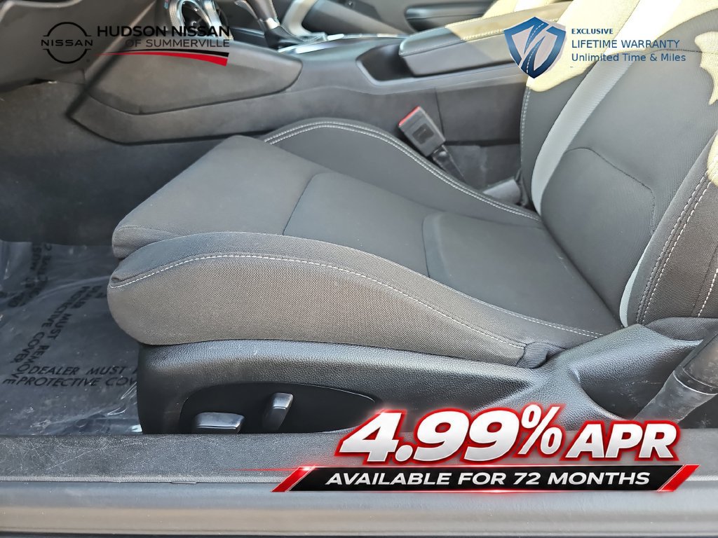 Used 2024 Chevrolet Camaro LT RWD image 28
