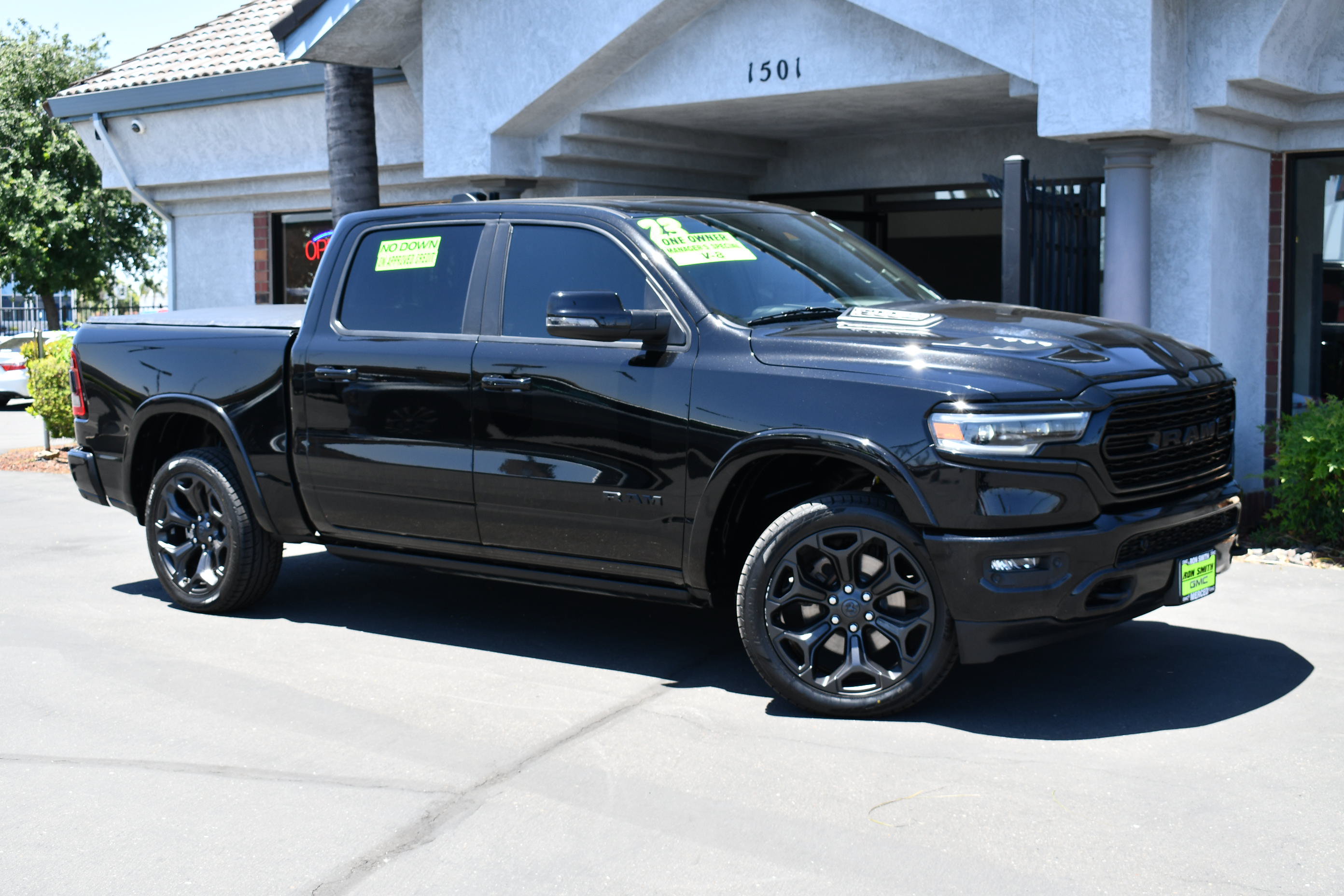 Used 2023 RAM 1500 Limited RWD image 2
