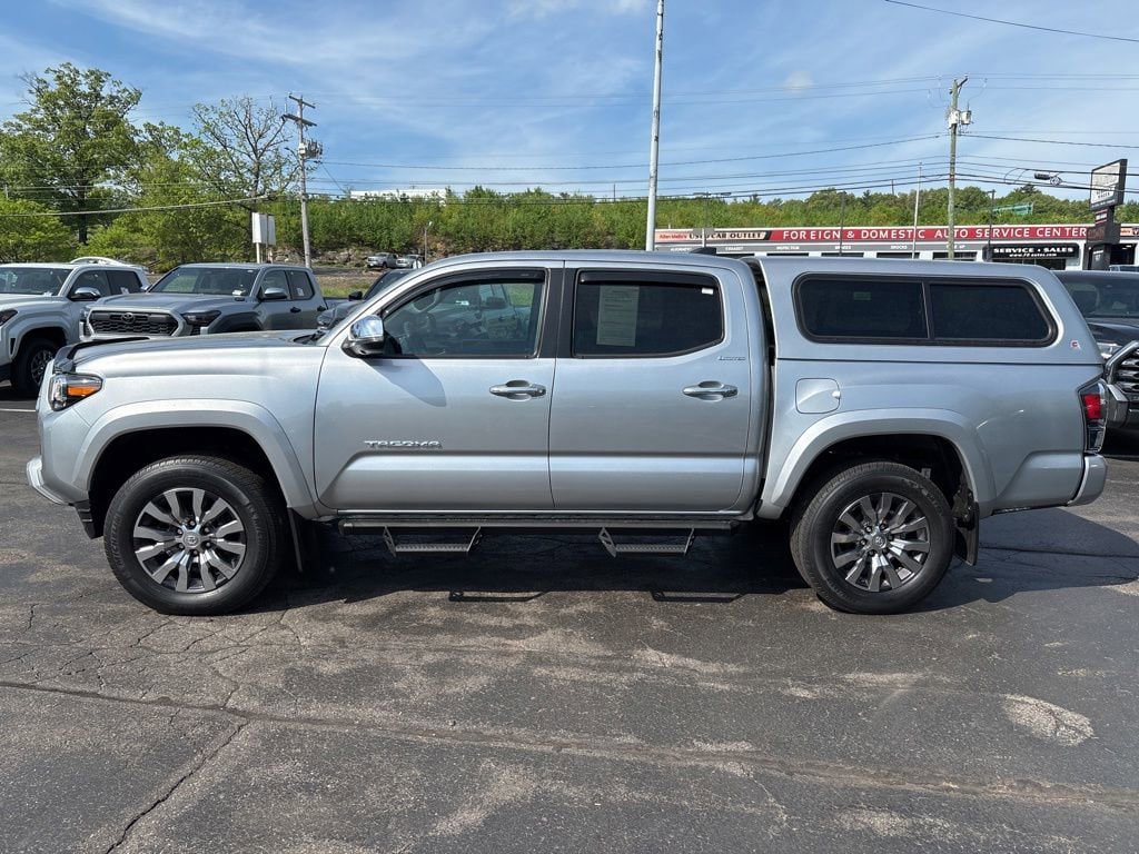 Certified 2023 Toyota Tacoma Limited AWD/4WD image 3