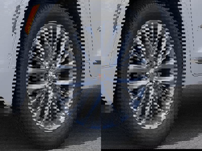New 2026 Buick Enclave Avenir w/ Super Cruise Package image 9