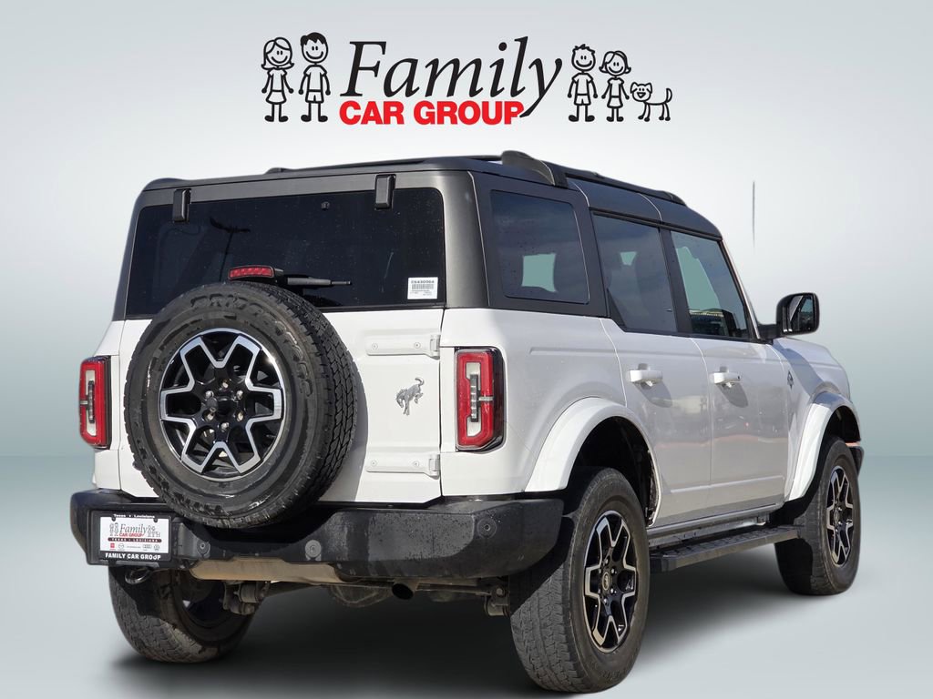 Used 2023 Ford Bronco Outer Banks image 4