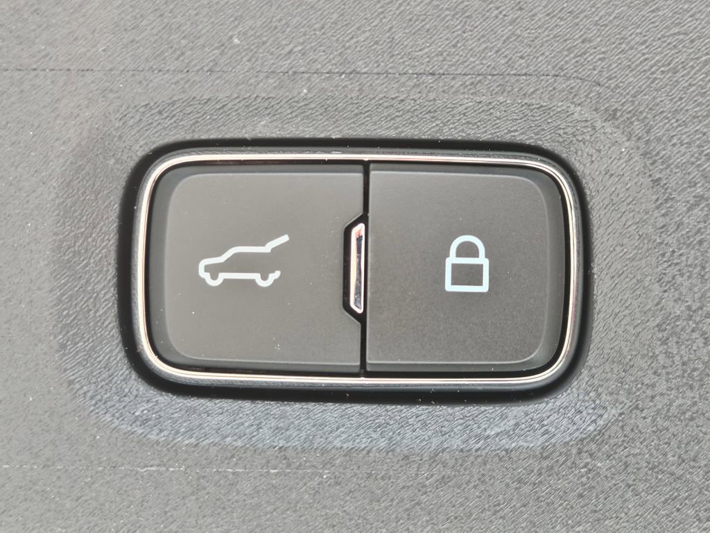 New 2026 Ford Expedition Tremor image 18