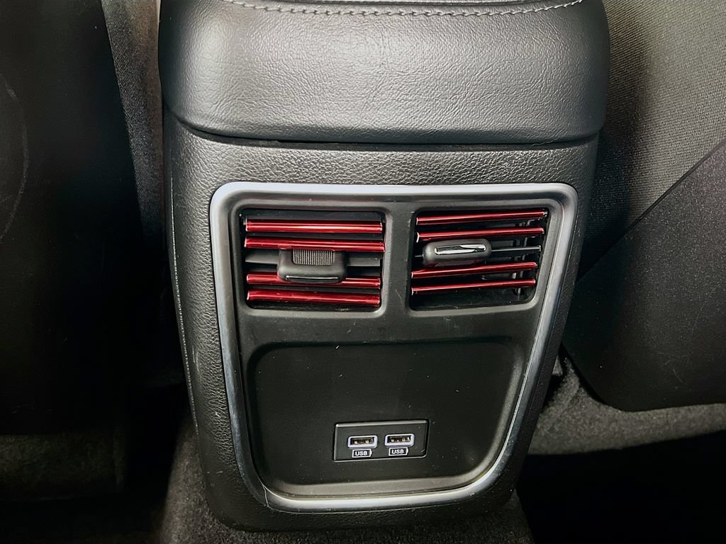 Used 2019 Dodge Charger Scat Pack w/ Dynamics Package RWD image 26