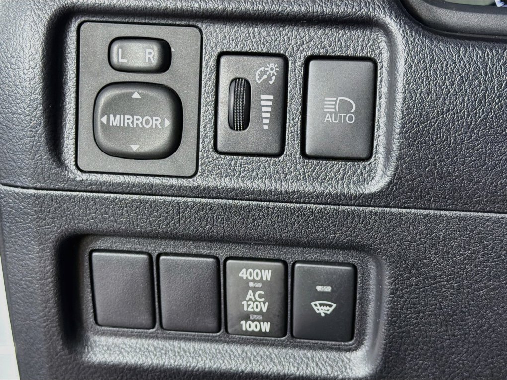 Used 2024 Toyota 4Runner SR5 RWD image 18