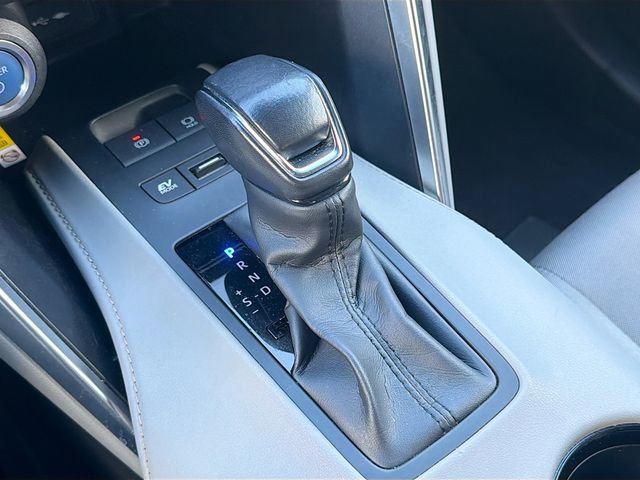 Used 2021 Toyota Venza LE AWD/4WD image 27