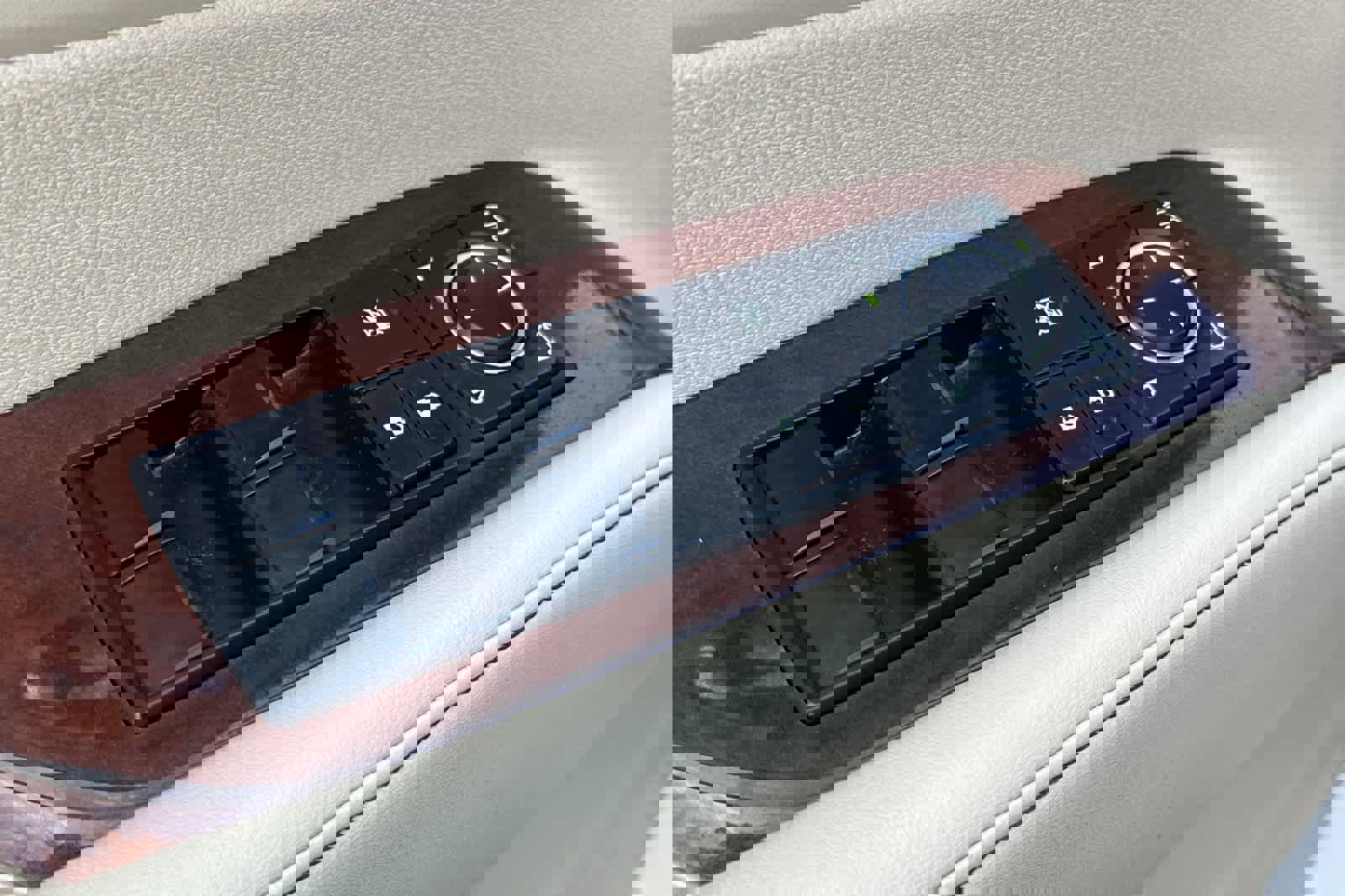 Used 2013 Lexus RX 350 AWD w/ Premium Pkg image 13