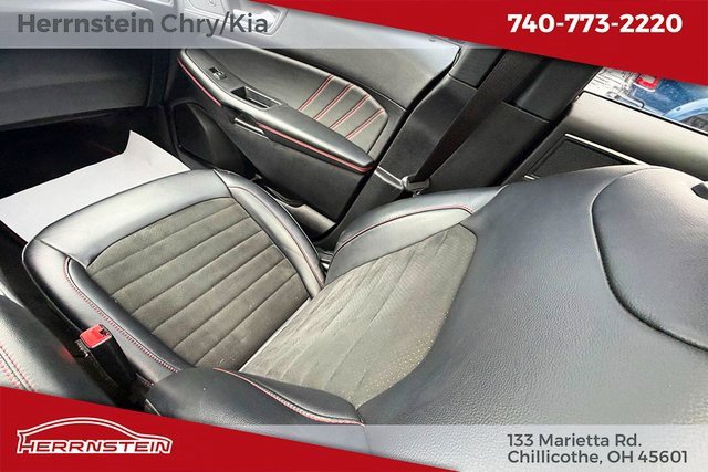 Used 2024 Ford Edge ST-Line image 11