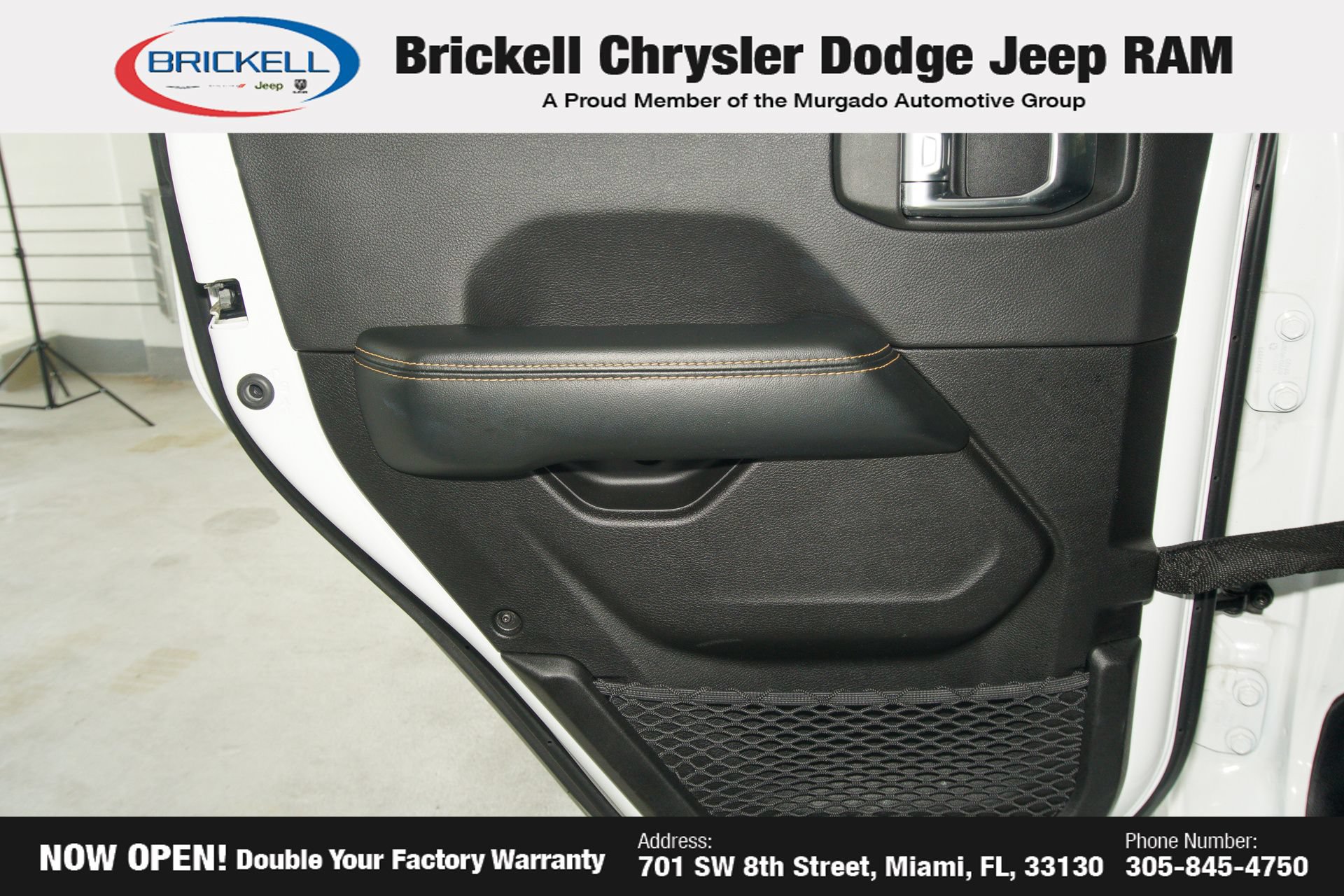 Used 2024 Jeep Wrangler Unlimited Sahara AWD/4WD image 12