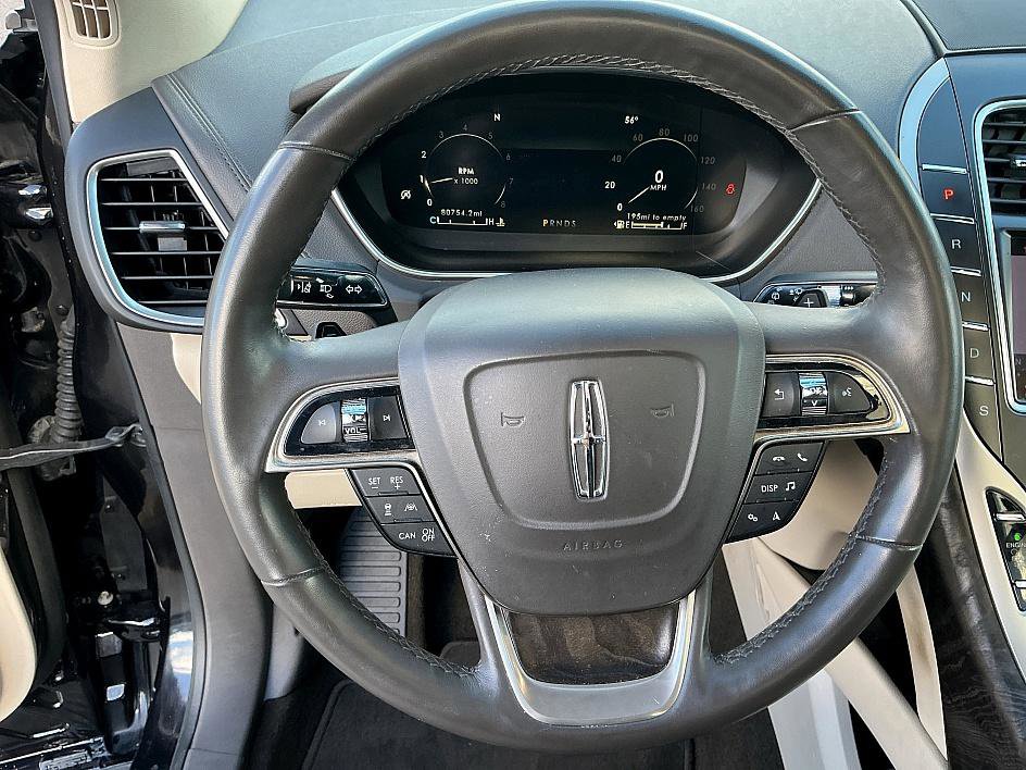 Used 2019 Lincoln Nautilus Reserve image 15