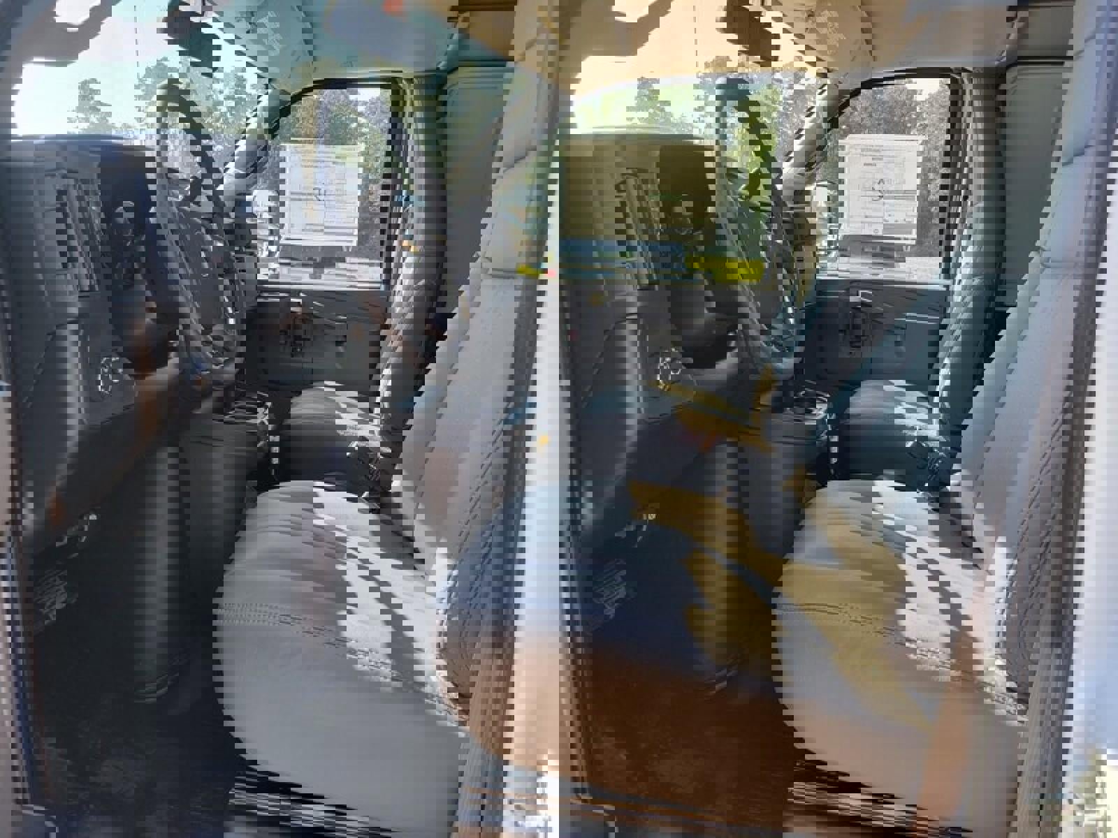 New 2025 Chevrolet Express 2500 image 18