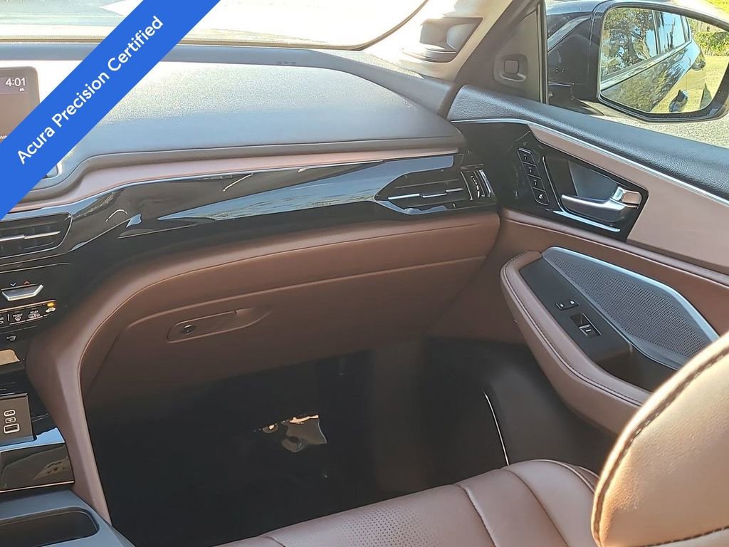 Used 2025 Acura MDX w/ Technology Package image 26